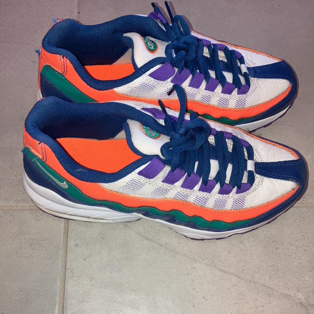 Nike authentic Air max sneakers
